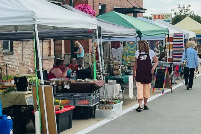 dixon-city-market-2024-last-png