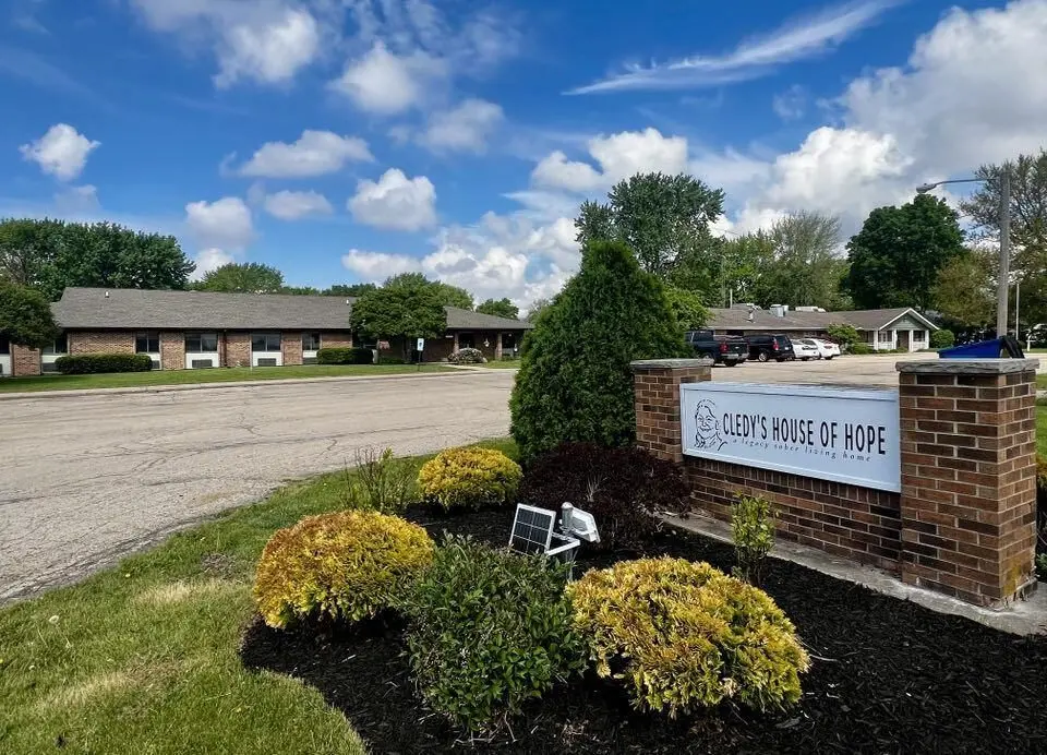 tg4grmsgundunldpfx2djqa7oe-2