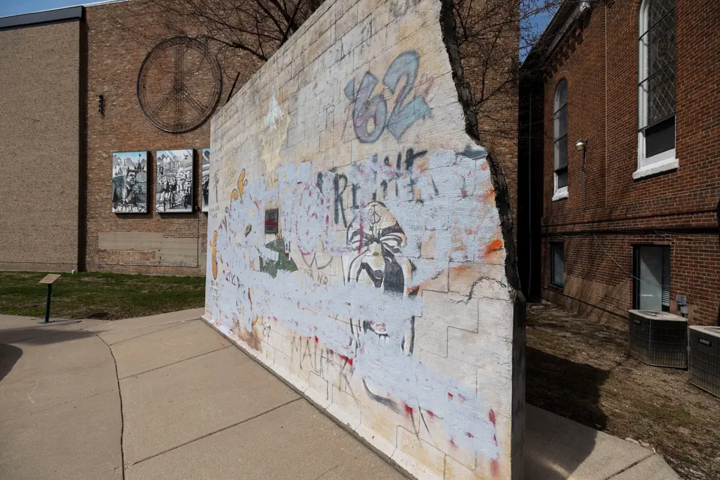 ab3pvdbfkzhkbolmqa3mhzqxz4