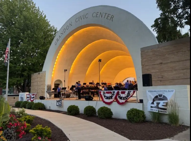 sterling-municipal-band-grandon