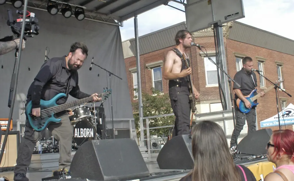 4wmmqsakkjgutf6c6r3pu26hrq