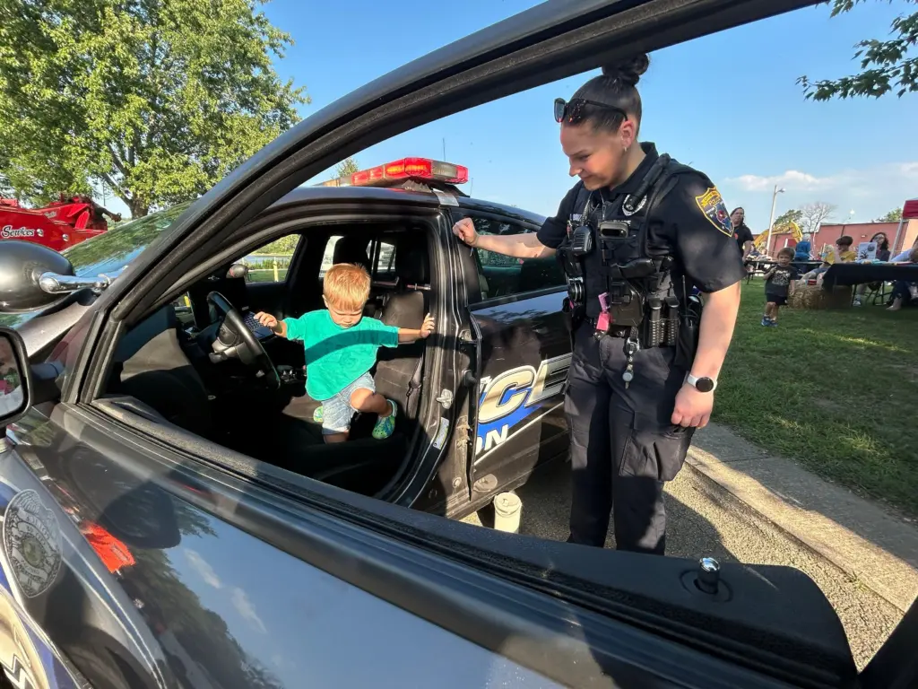 giqc2dsxejb4vdxfnm7jsi2qiu-2