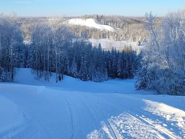 manning-ski-hill-png