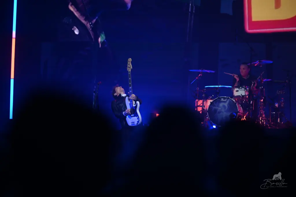 picsart_26-01-30_20-03-07-001