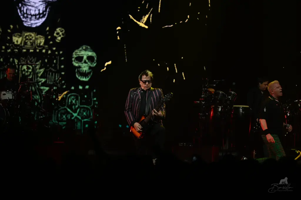 picsart_26-01-30_19-57-39-840