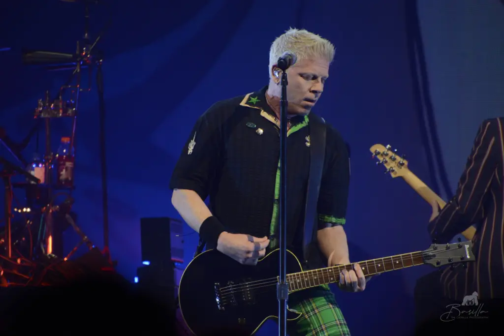 picsart_26-01-30_19-55-30-291