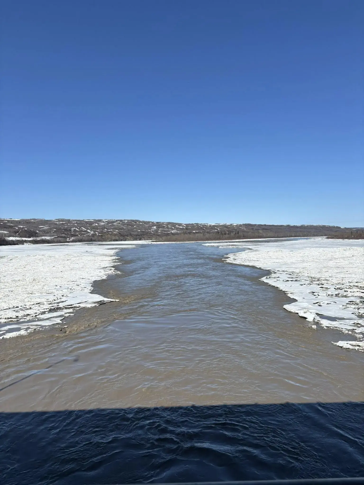 ice-jam-watch-peace-river-bridge-facing-south-jpg