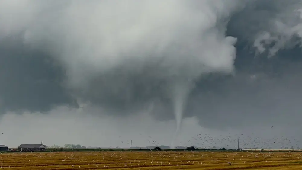 bnr-tornado-jpg