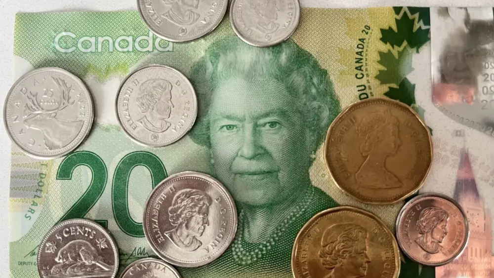 canadian-money
