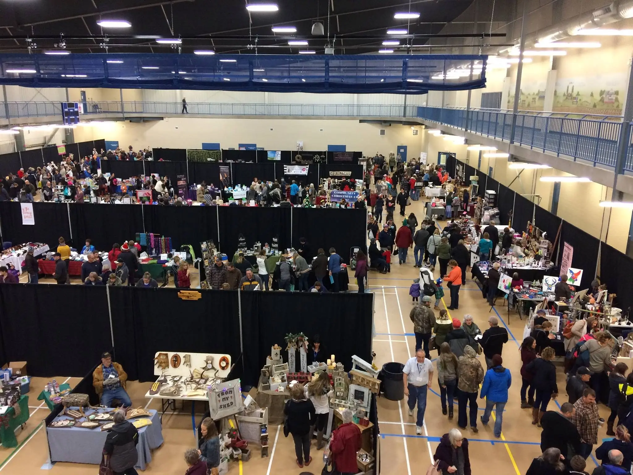 grimshaw-christmas-market-2