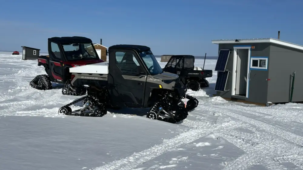 ice-fishing-shack-joussard