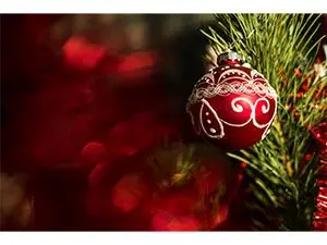 ornament_on_christmas_tree_background_original_849373