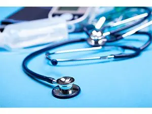 stethoscope_and_medical_equipment_original_408120