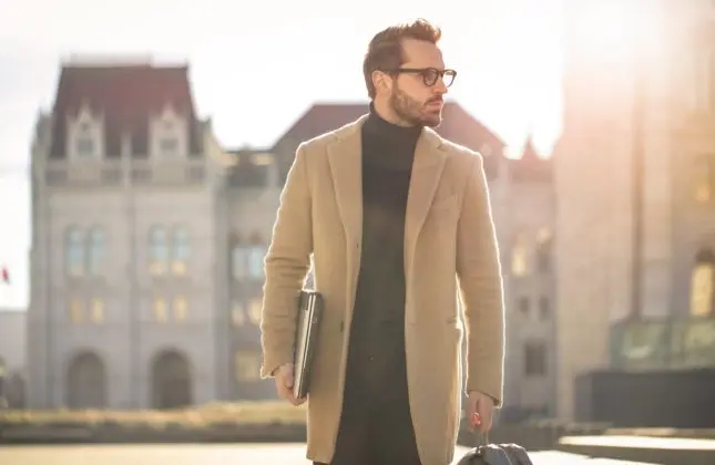 beard-blur-casual-840916