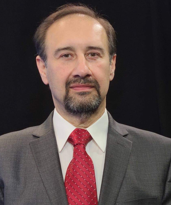 Economic Magazine 670. (MAJALLEH EQTESADI 670) WITH AMIN AKBARIAN