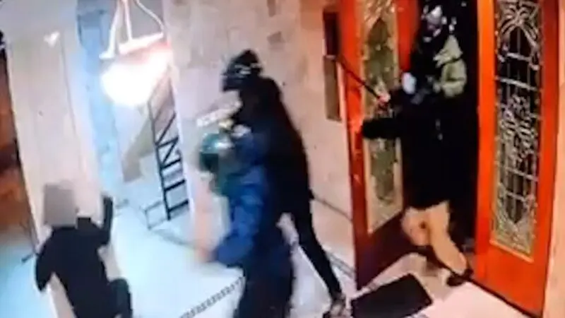 15eae090-b3ec-4921-eb53-08de3c642a37_tv_w800_h450241416