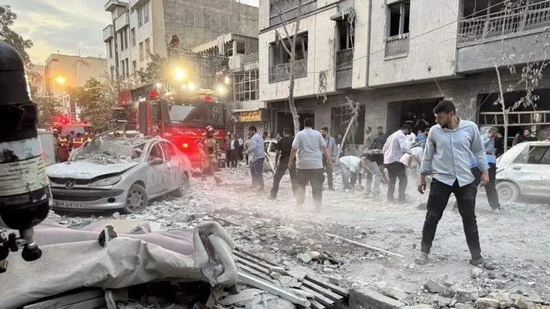 d12aeefd-23ea-4172-a8c6-ed955b979dde_w800_h450522596