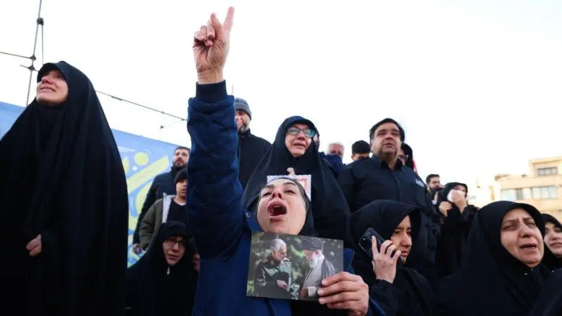 fd8cf128-1882-46dd-afad-fd109b506d85_cx0_cy3_cw0_w800_h450560911