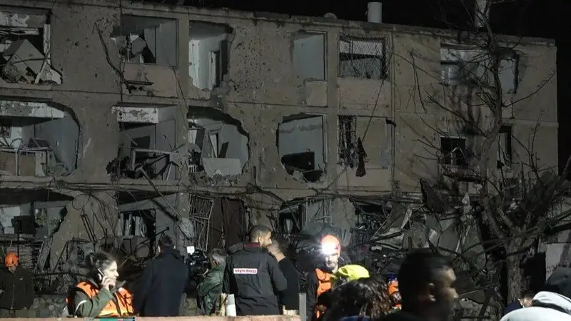 914f37ae-ddaf-415f-a50b-51e578e1de41_cx0_cy10_cw0_w800_h450747313