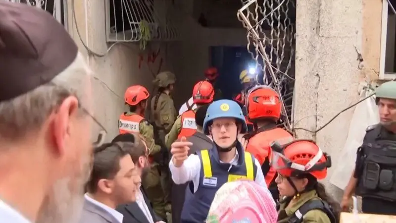 880d05af-95f7-4992-3948-08de3be37656_tv_w800_h450504771