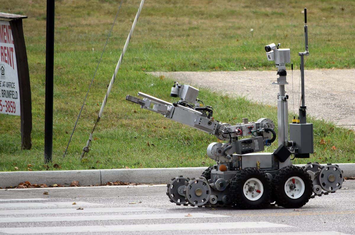 bomb-squad-robot-from-evansville-pd-in-princeton-jpg