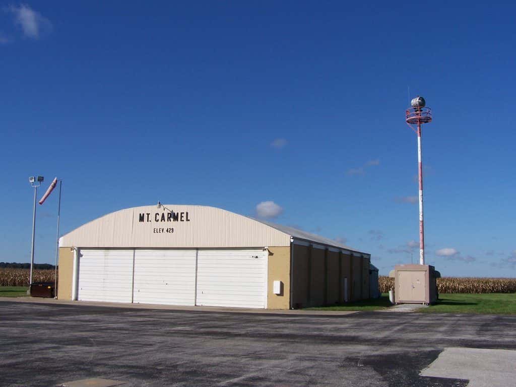 Focus on the Community Chad Hill, Mt. Carmel Airport 103 Lite Hits