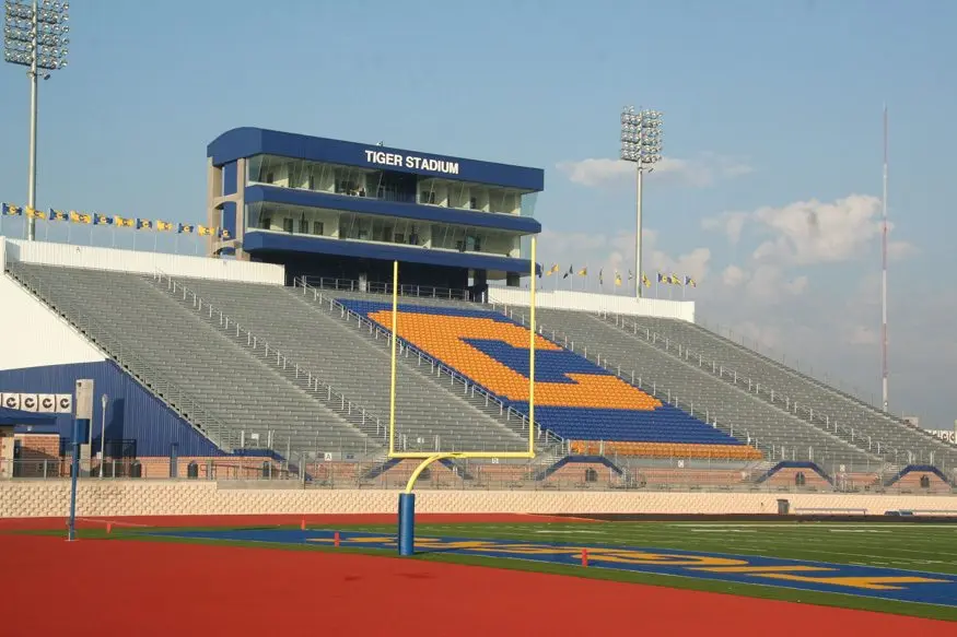 stadium2