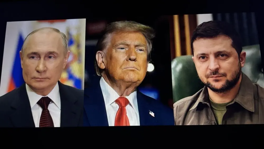 mages of the president Donald Trump^ Volodymyr Zelenskyy and Vladimir Putin side by side
