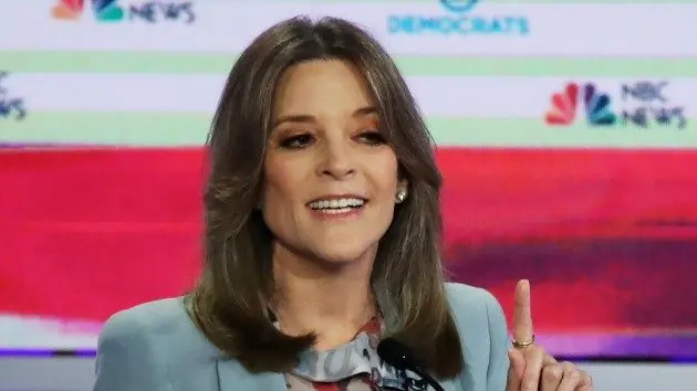 getty_62819_mariannewilliamsondebate