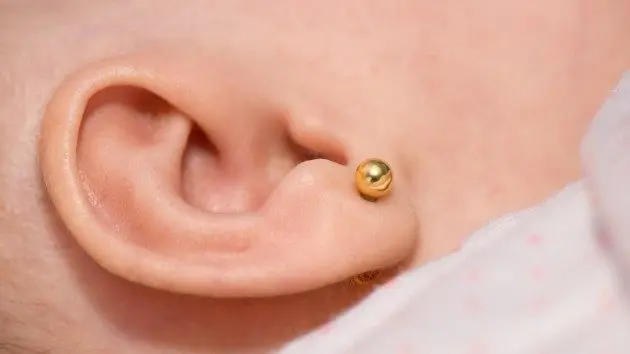 istock_71219_earspiercedbaby