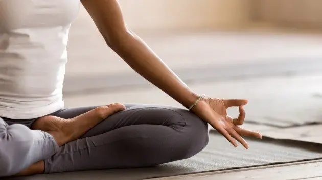 istock_71819_yogapose