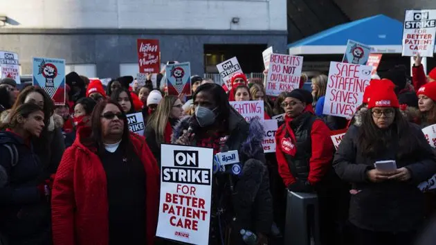 getty_011023_nursesstrike