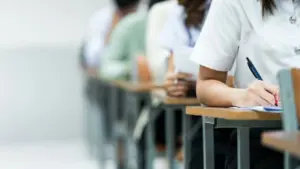 getty_students-gty-jef-250909_1757423523578_hpmain387595