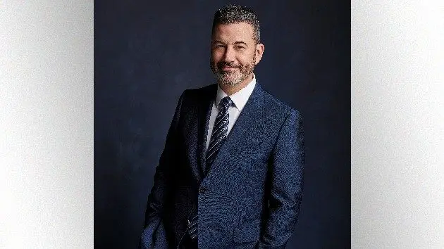 m_jimmykimmelportrait_091825580036