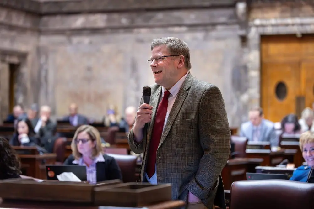 senator-mike-chapman-2025-e1743457360709