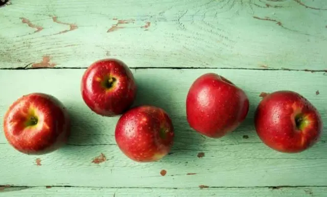 cosmic-crisp-e1575424895891