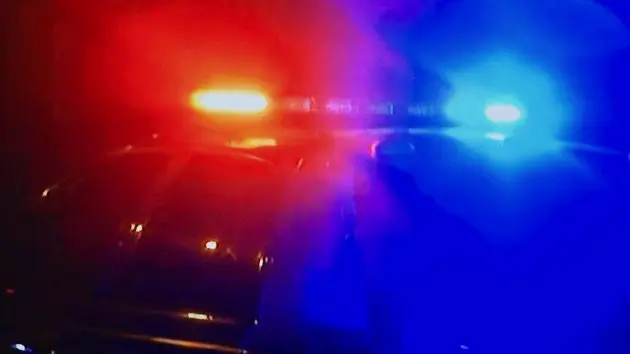 police-patrol-lights-on-car-roof