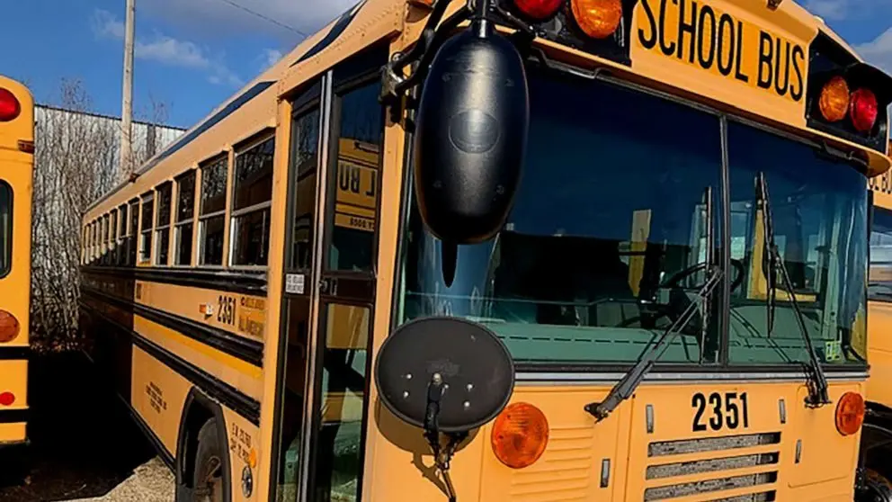 diamondspecialtyvehicles_diamondbus_032421