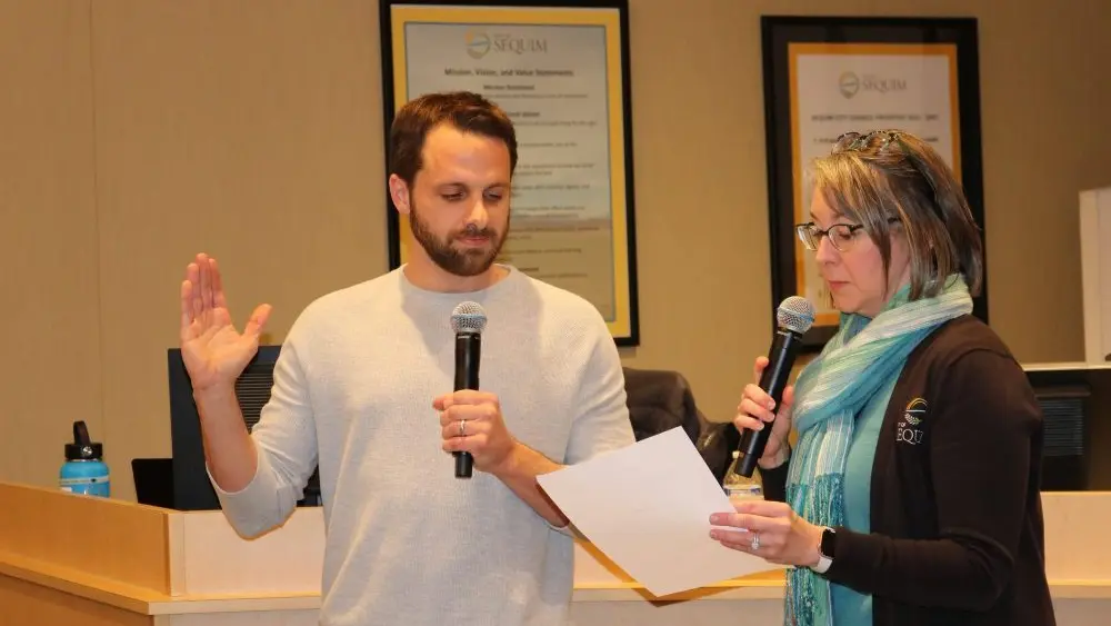 kelly-burger-e1739312145560