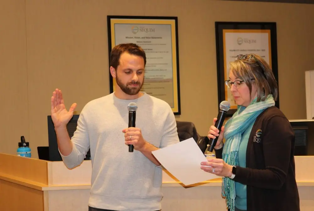 kelly-burger-e1739312145560