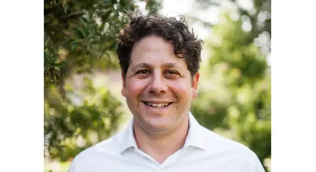 steve-raider-ginsburg-e1642108467348