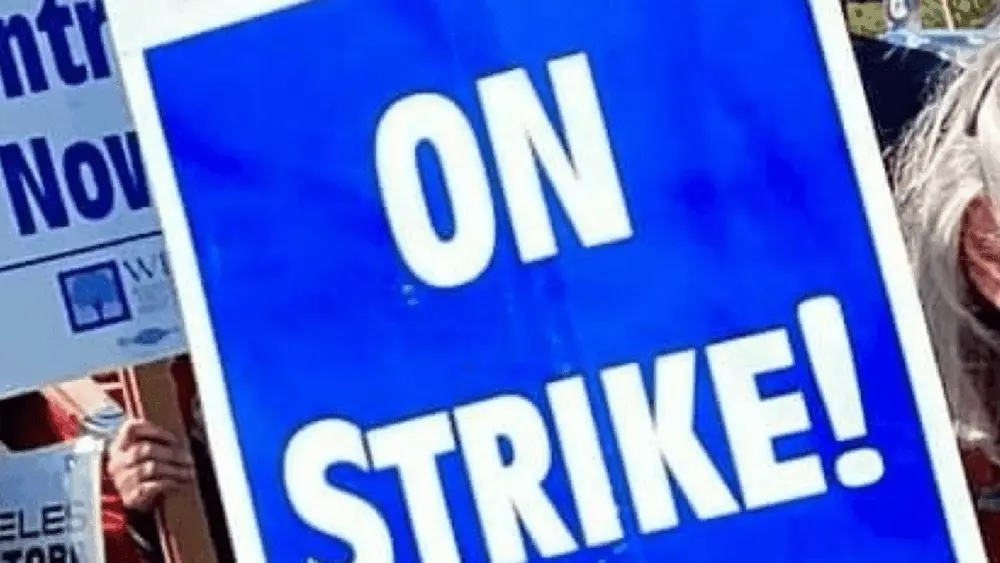 b3e590da-3403-4921-9764-7f13a4a2384b-3