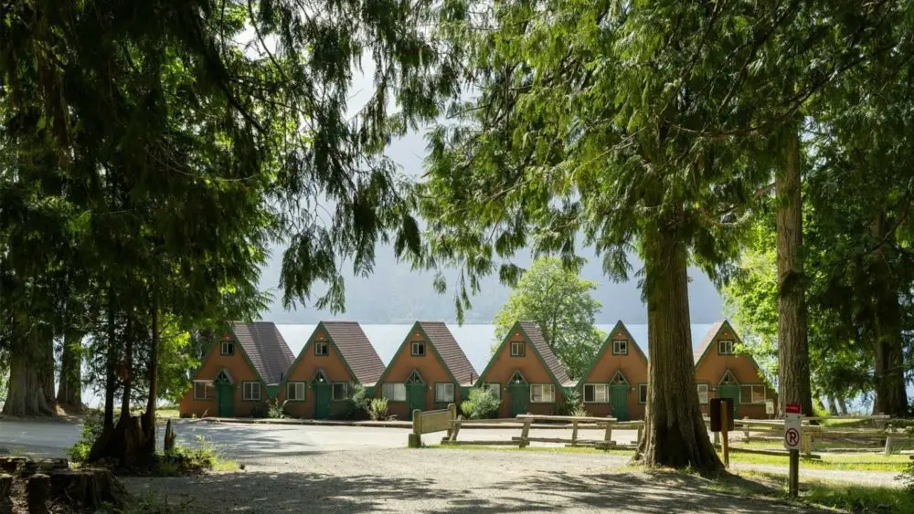 log-cabin-resort-e1726525730485