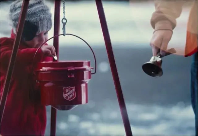red-kettle-e1703011015105