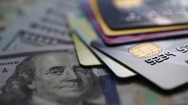 credit-cards-on-dollars