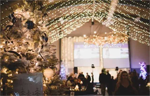 festival-of-trees-e1700513150871