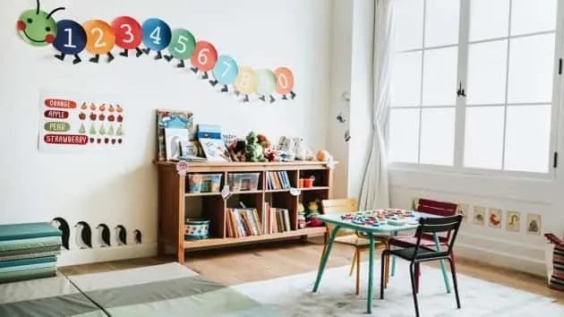 classroom-of-kindergarten-interior-design