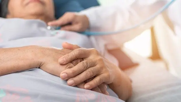 istock_3320_elderlypatient