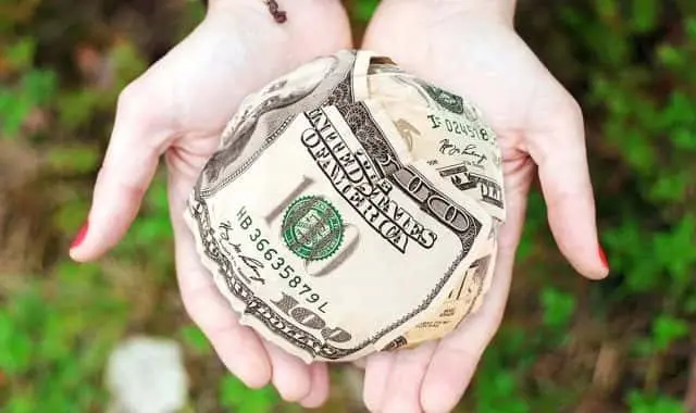 money-shot-e1564185307101-3