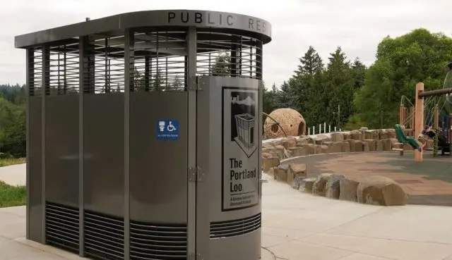 portland-loo-e1653421919143